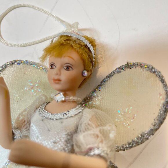 Vintage Handmade Tassel Angel Figurine with Glitter Wings & White Dress - Picture 7 of 9